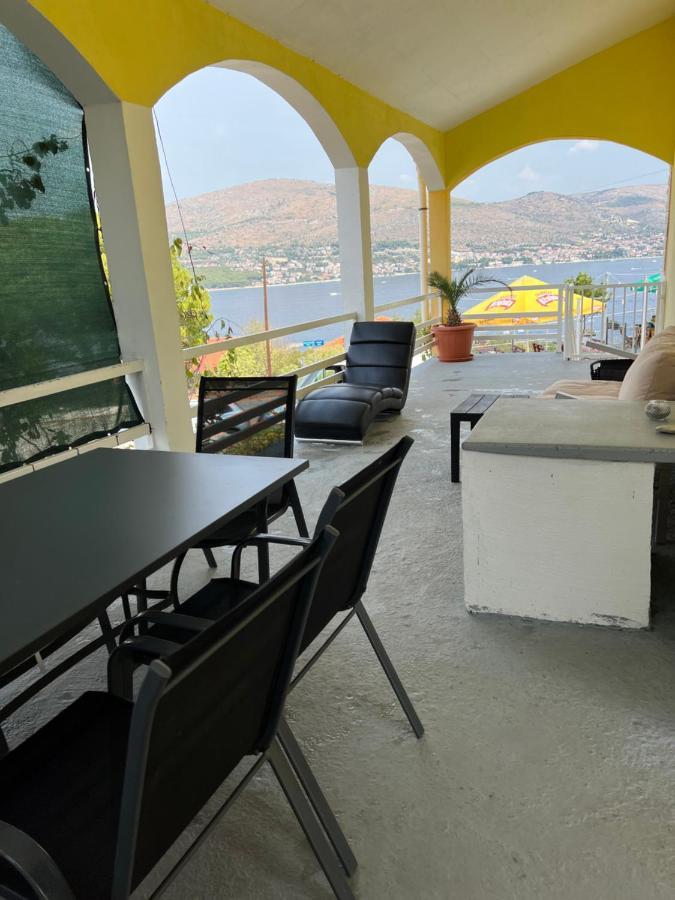 Apartment Vujcic Donji Okrug Exterior foto